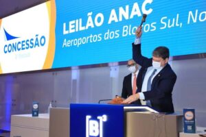 Read more about the article Aeroporto de Manaus é retirado de leilão após decisão da Justiça