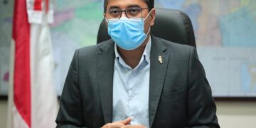 Wilson Lima trata com ministro da Saúde a compra de vacina contra Covid-19