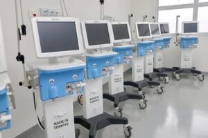 Leia mais sobre o artigo Parede falsa escondia respiradores em hospital no Pará
