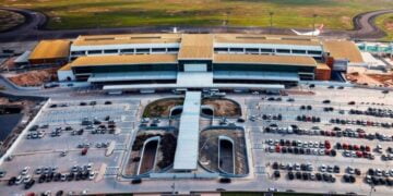 Fux decide pela reinclusão do aeroporto de Manaus ao pacote de concessões