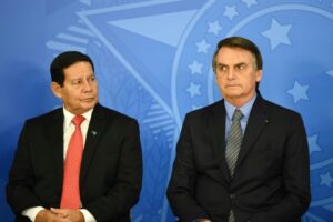 Leia mais sobre o artigo Bolsonaro excluiu Mourão das negociações para a Cúpula do Clima