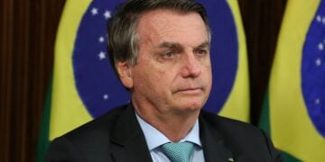 Randolfe quer Bolsonaro na CPI da Pandemia