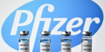 Vacinas da Pfizer começam a ser distribuídas; Amazonas não será contemplado
