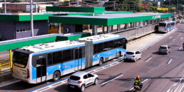 Plataforma da Paz e nova Estação E3-Santos Dumont são entregues aos usuários de transporte de Manaus