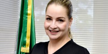 Malas Prontas | De saída do PSC, Carol Braz procura sigla que não seja ‘extrema’ Direita ou Esquerda