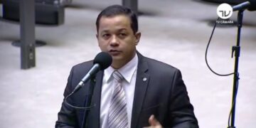 Delegado Pablo denuncia atos de vandalismo durante manifestações da esquerda