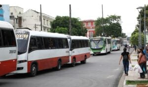 Leia mais sobre o artigo Prefeitura libera terminal da Matriz para tráfego de ônibus