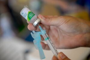 Leia mais sobre o artigo Prefeitura terá mais de 400 postos de vacinação no ‘Dia D’ contra a influenza
