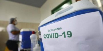 Governador do AM anuncia que vai criar incentivos para quem tomar segunda dose da vacina contra Covid