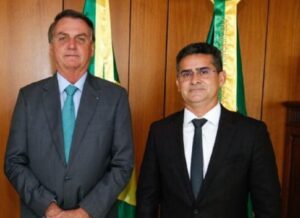 Read more about the article Opinião | David diz estar “totalmente alinhado” com o Governo Federal