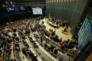 Read more about the article Câmara aprova texto-base do novo Código Eleitoral