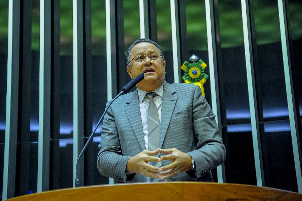 You are currently viewing Silas Câmara é destaque entre as lideranças do Congresso Nacional em 2021