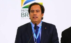 Read more about the article Presidente da Caixa, que também estava na comitiva do Brasil na ONU, testa positivo para a Covid-19