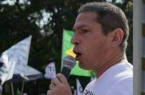 Leia mais sobre o artigo Governo de São Paulo multa Marcelo Ramos por não usar máscara em manifestação contra Bolsonaro