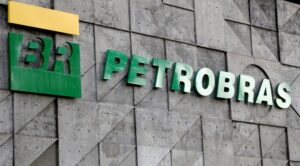 Read more about the article Petrobras anuncia reajuste de preços de gasolina e diesel vendidos a refinarias