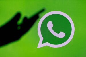 Leia mais sobre o artigo WhatsApp, Instagram e Facebook ficam fora do ar nesta segunda-feira (4)