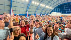 Leia mais sobre o artigo Coari | Convenção de Keitton Pinheiro contou com a presença de políticos e declaração do ex-governador Amazonino Mendes