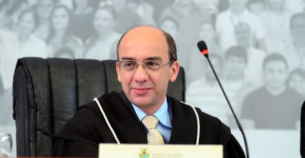 Conselheiro Érico Desterro é eleito presidente do TCE-AM