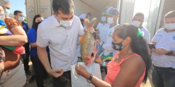 Peixe no Prato Solidário | Wilson Lima destaca que mais de 10 mil famílias já foram beneficiadas