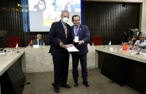 Leia mais sobre o artigo Presidente do TCE-AM é condecorado com Medalha de Mérito Rui Barbosa