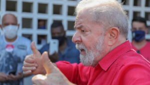 Leia mais sobre o artigo Segunda Turma do STF manda desbloquear bens de Lula