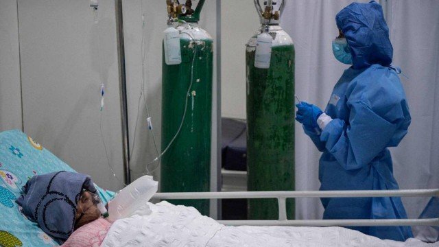 Às vésperas do aniversário de 2 anos da pandemia, mundo ultrapassa 5 milhões de mortes por Covid-19