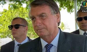 Read more about the article Bolsonaro chama Moro de “idiota” e diz que ele “nunca abriu a boca”