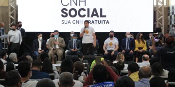 Wilson Lima anuncia mais 2 mil contemplados com a “CNH Social” na capital e interior