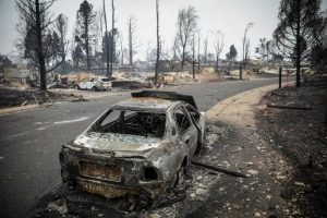 Read more about the article Colorado tem cenário de devastação após incêndio consumir mil casas