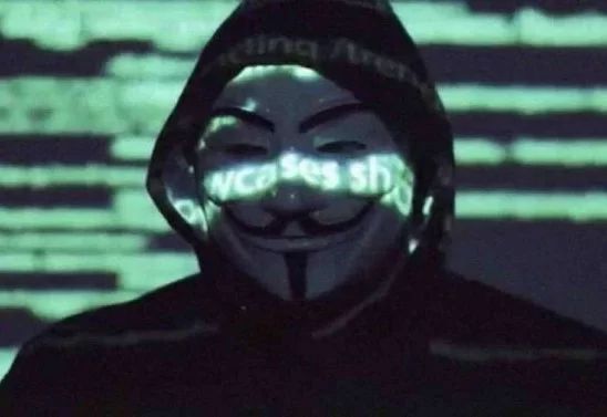 You are currently viewing Anonymous declara guerra cibernética contra governo russo