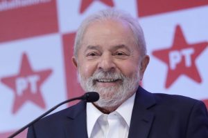 Leia mais sobre o artigo Lula: ‘Eu tenho orgulho da presidenta Dilma’