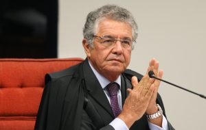 Read more about the article Marco Aurélio Mello: STF deve ‘tirar o pé do acelerador’ e respeitar a Presidência