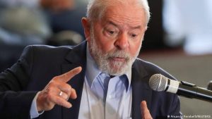 Read more about the article Lula critica Lira e diz que Congresso é o pior da história do Brasil