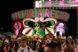 Leia mais sobre o artigo Escolas de samba do Grupo Especial de Manaus encerram apresentações do Live Carnaval 2022