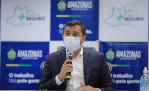 Read more about the article Governo do Amazonas recomenda desobrigação do uso de máscaras em espaços abertos