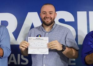 Read more about the article Fausto Jr. confirma pré-candidatura para Câmara Federal