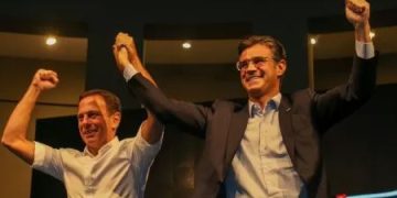 Doria renuncia ao governo de São Paulo para disputar a Presidência
