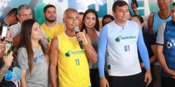 Ao lado de Romário, Wilson Lima anuncia projeto ‘Mais Futevôlei nos Bairros’