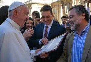 Read more about the article Virgilio Viana entra para um grupo de especialistas de confiança do papa Francisco