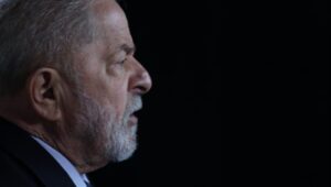 Read more about the article Policiais ligados ao PT cobram diálogo com Lula