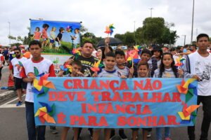 Leia mais sobre o artigo Prefeitura lança ‘Campanha de Combate ao Trabalho Infantil’ na Ponta Negra