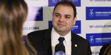 Lei de Roberto Cidade cria Serviço Móvel para diagnóstico do câncer infanto-juvenil