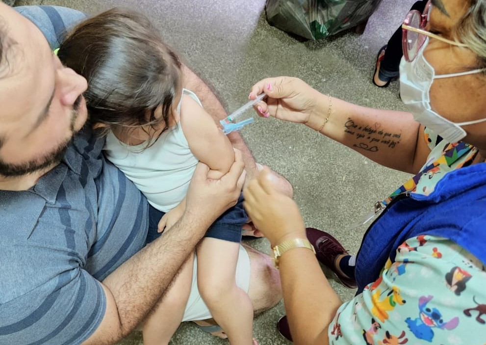 You are currently viewing Campanha de vacinação contra influenza e sarampo no Amazonas se encerra nesta sexta-feira