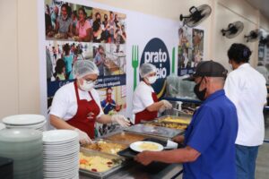 Leia mais sobre o artigo Wilson Lima inaugura novo PAC e restaurante popular em Presidente Figueiredo