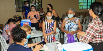 Prefeitura oferta 53 pontos de vacinação contra a Covid-19 em Manaus nesta semana