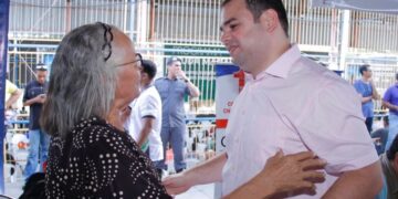 PL de Roberto Cidade propõe pagamento de meia tarifa por idosos em estacionamentos