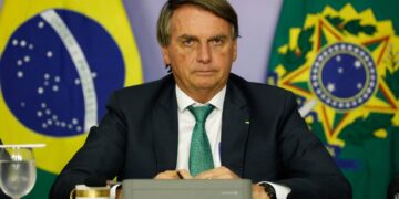 Brasil deve importar diesel diretamente da Rússia, diz Bolsonaro
