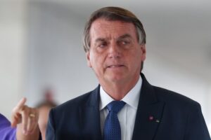 Leia mais sobre o artigo Bolsonaro: ‘Estou pronto para conversar com Fachin’