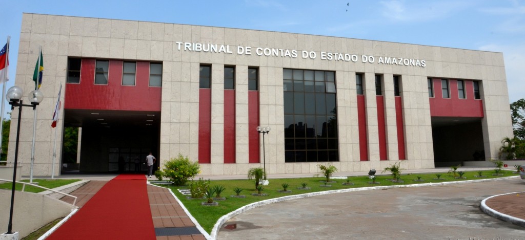 You are currently viewing Conselheiros do TCE-AM julgam mais de 60 processos nesta terça-feira