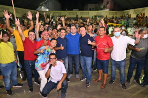 Leia mais sobre o artigo Grande público prestigia lançamento da pré-candidatura de Roberto Cidade a deputado estadual em Humaitá